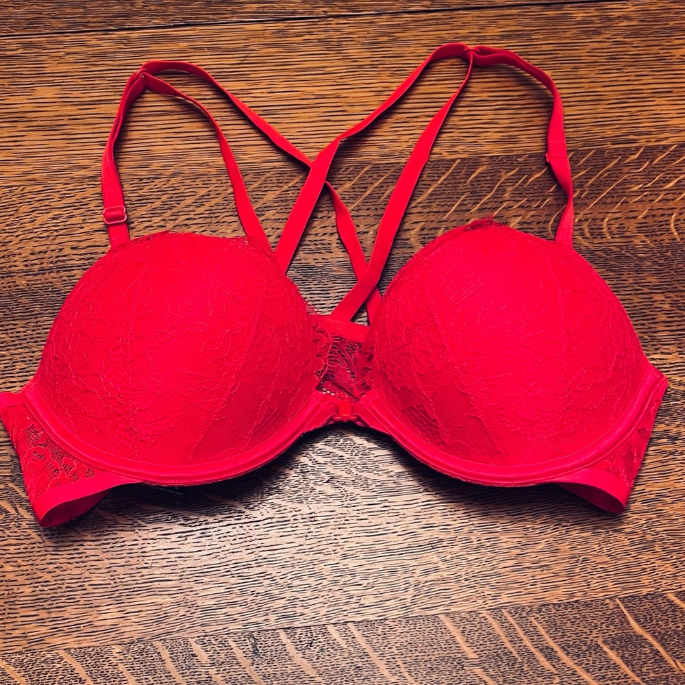 Victoria Secret Bombshell bra